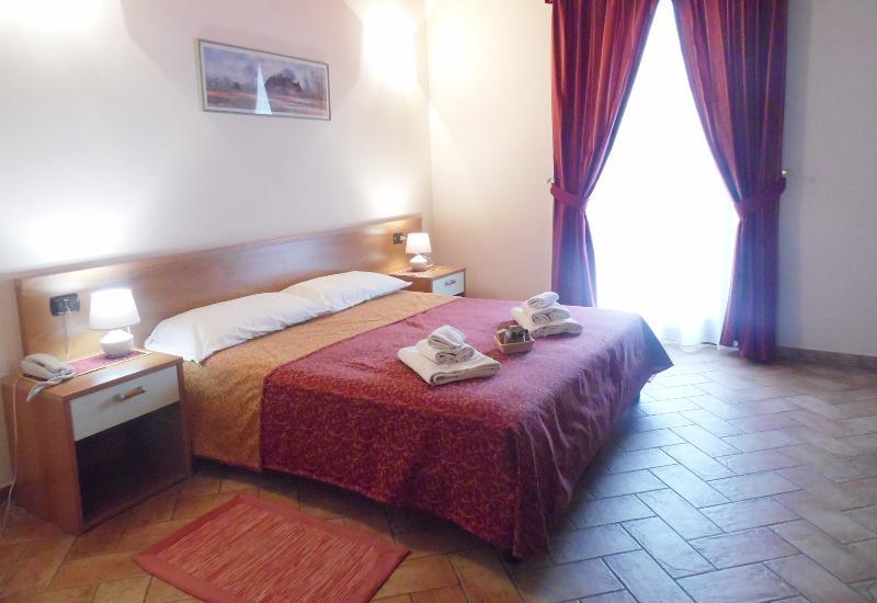 Hotel Agli Ulivi Valeggio sul Mincio Exterior foto